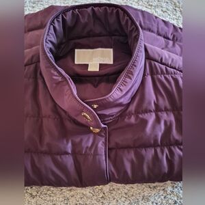 Almost NEW - MICHAEL KORS - Vest - Size Large - Rich Wine Color